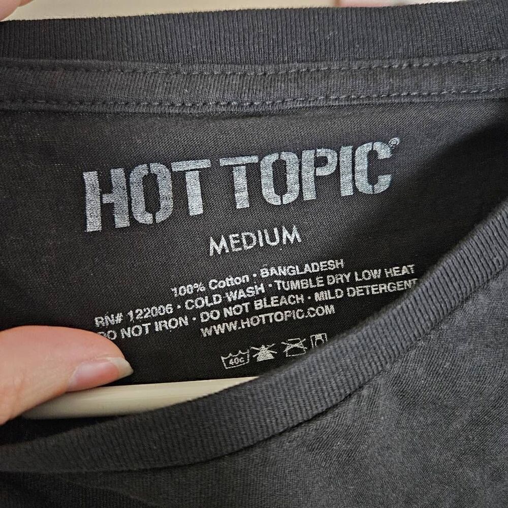 Hot Topic Ew People T-shirt - Picture 6 of 6